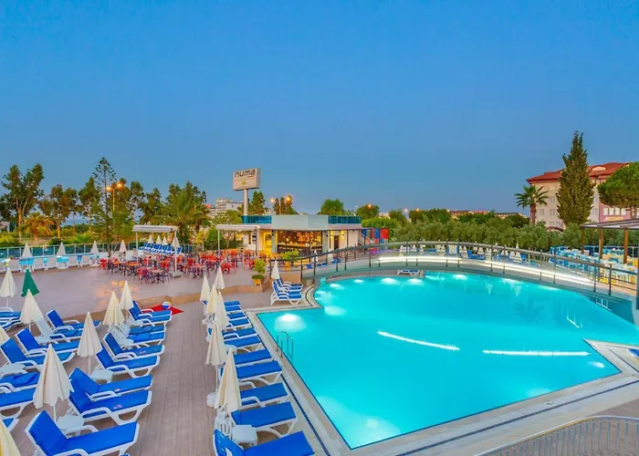 Numa Konaktepe 4*
