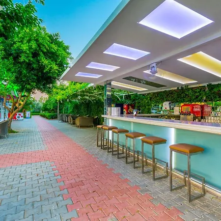 Hotel Numa Konaktepe 4*